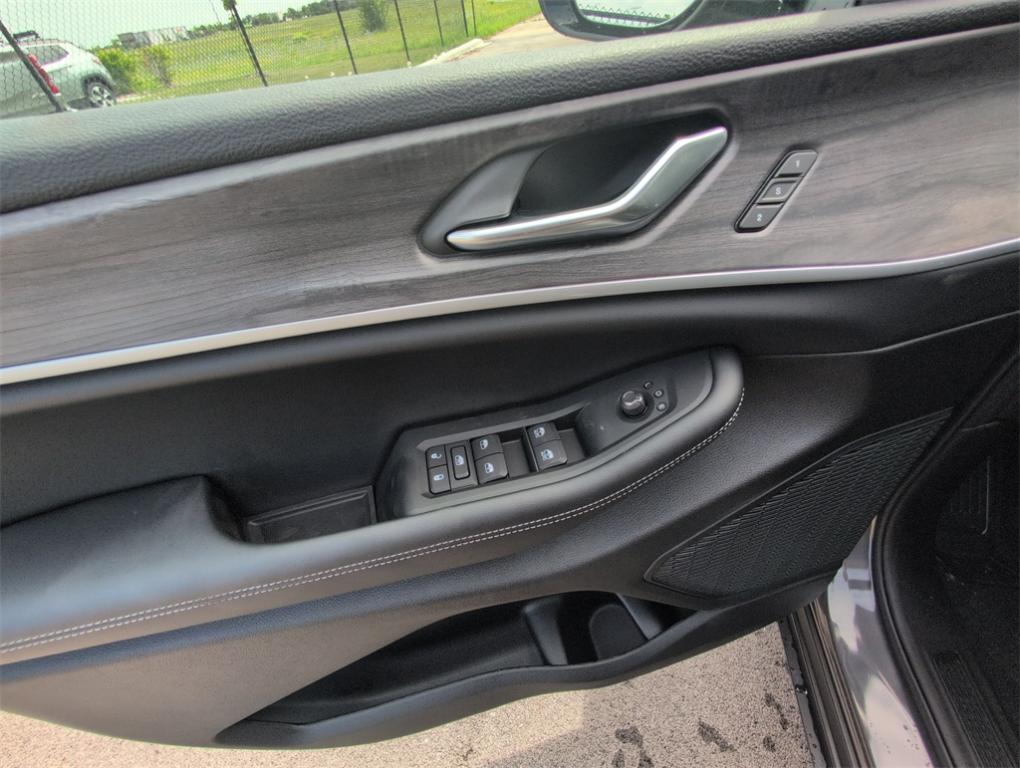 new 2025 Jeep Grand Cherokee L car, priced at $40,340