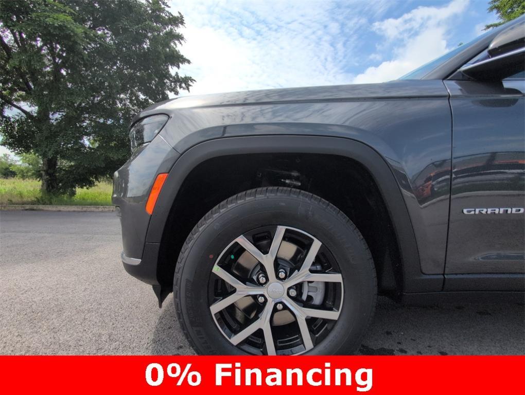 new 2025 Jeep Grand Cherokee L car, priced at $42,090