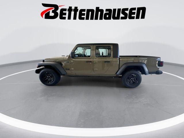 new 2025 Jeep Gladiator car, priced at $37,500