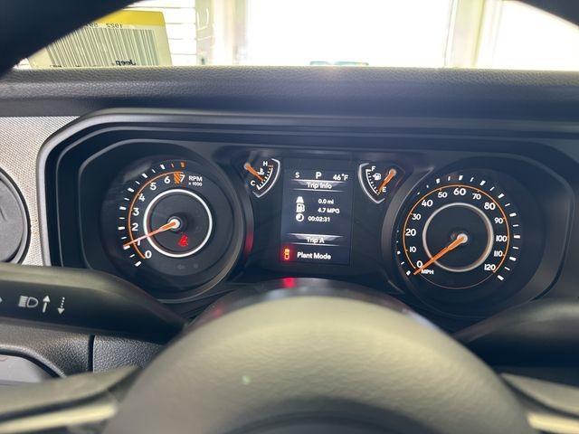 new 2025 Jeep Gladiator car, priced at $37,500