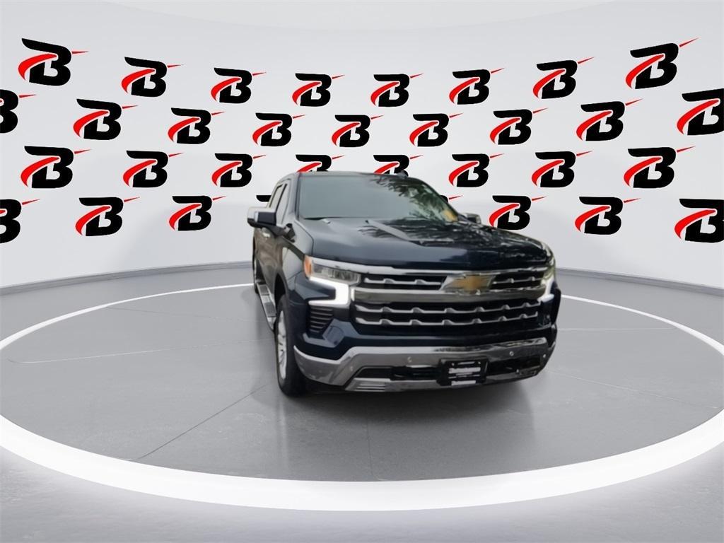 used 2022 Chevrolet Silverado 1500 car, priced at $43,900