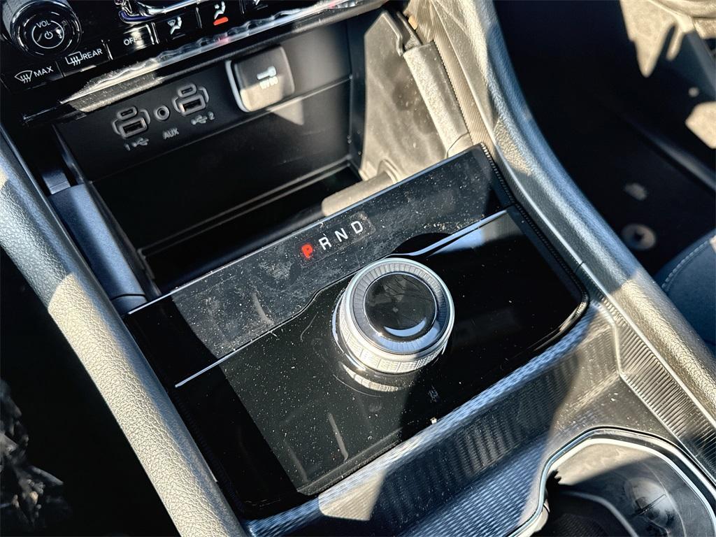 new 2025 Jeep Grand Cherokee L car, priced at $37,948