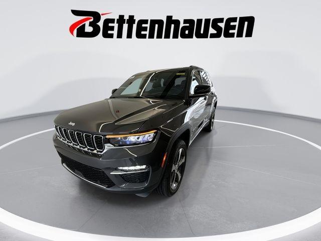 new 2025 Jeep Grand Cherokee car, priced at $48,360