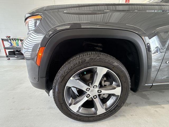 new 2025 Jeep Grand Cherokee car, priced at $48,360