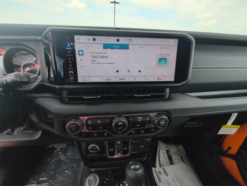 new 2025 Jeep Wrangler car, priced at $49,784