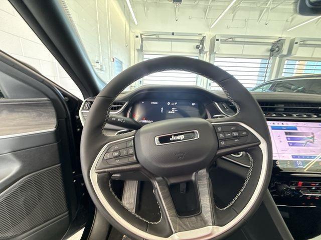 new 2025 Jeep Grand Cherokee L car, priced at $44,910