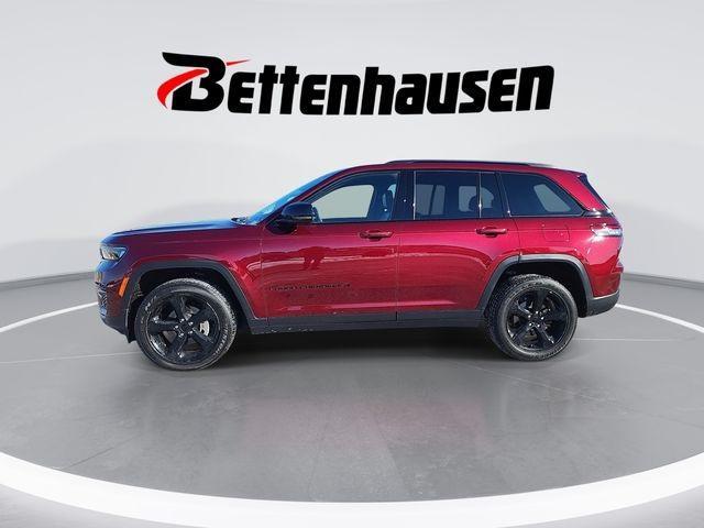 used 2023 Jeep Grand Cherokee car, priced at $32,900