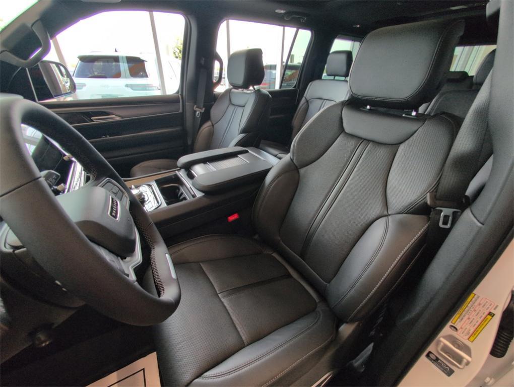 new 2025 Jeep Wagoneer car, priced at $69,407