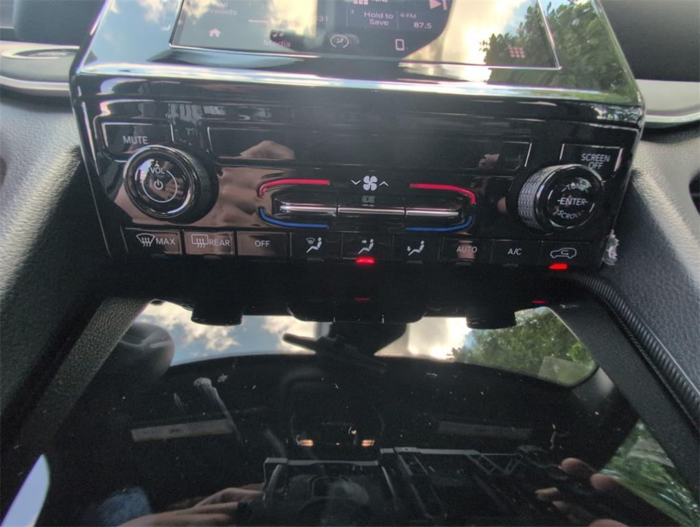 new 2025 Jeep Grand Cherokee L car, priced at $37,448