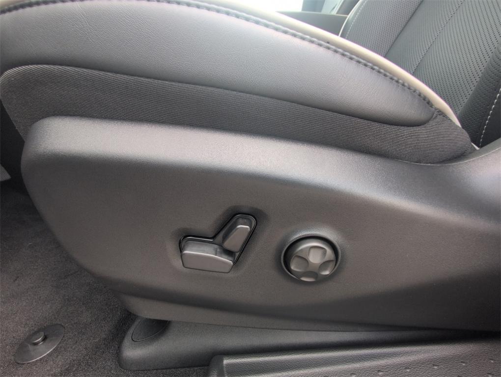 new 2026 Chrysler Pacifica car, priced at $50,182