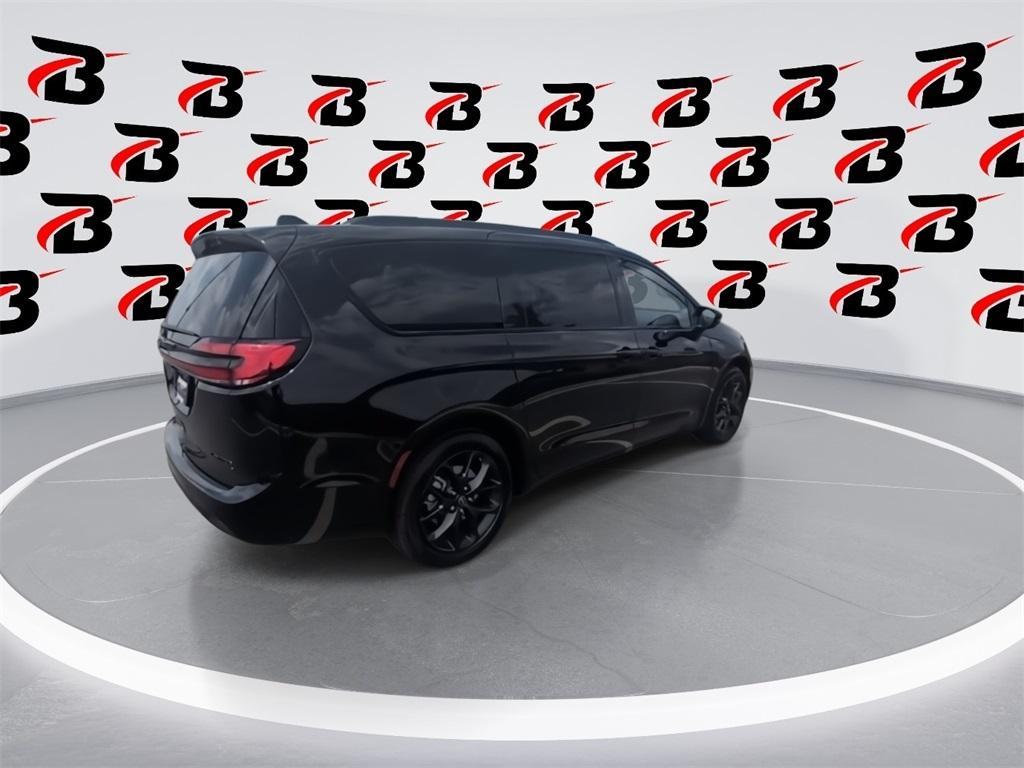 new 2026 Chrysler Pacifica car, priced at $50,182