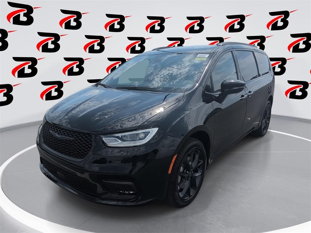 new 2026 Chrysler Pacifica car, priced at $50,182