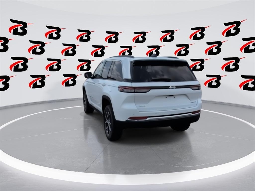 new 2025 Jeep Grand Cherokee car, priced at $41,788