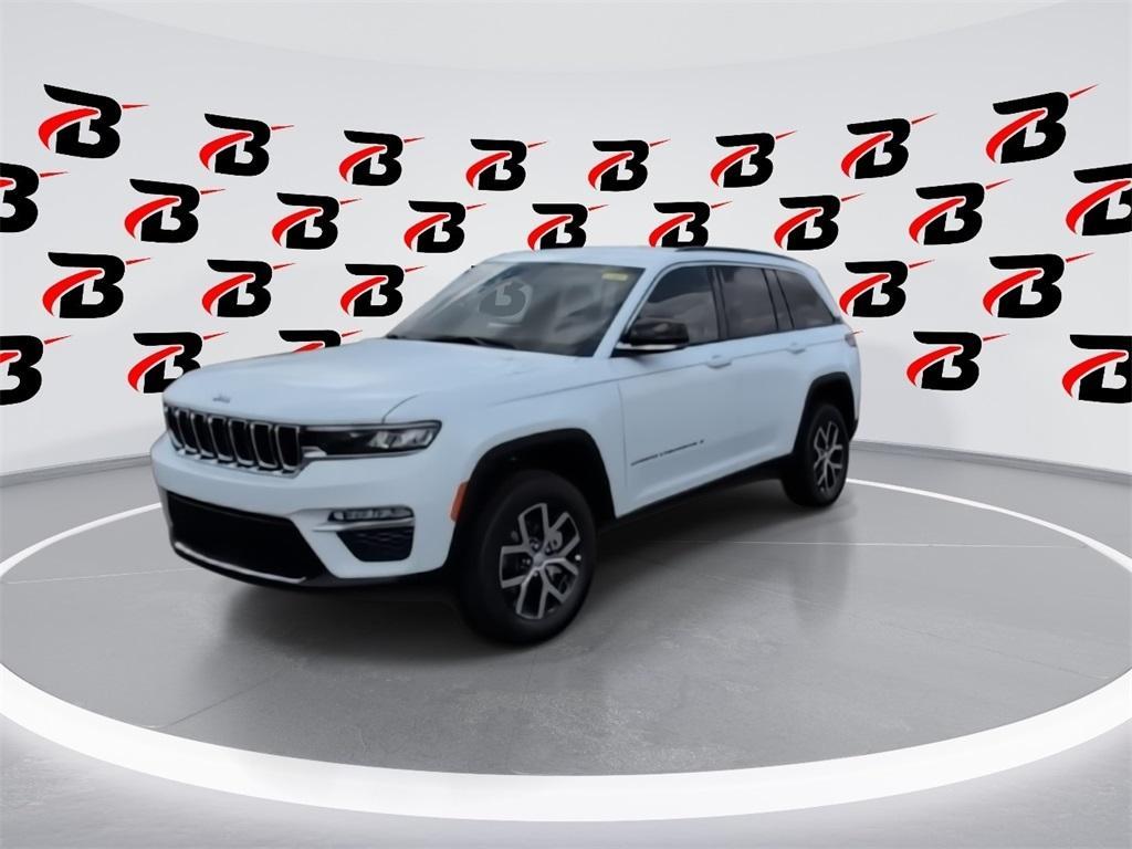 new 2025 Jeep Grand Cherokee car, priced at $41,788