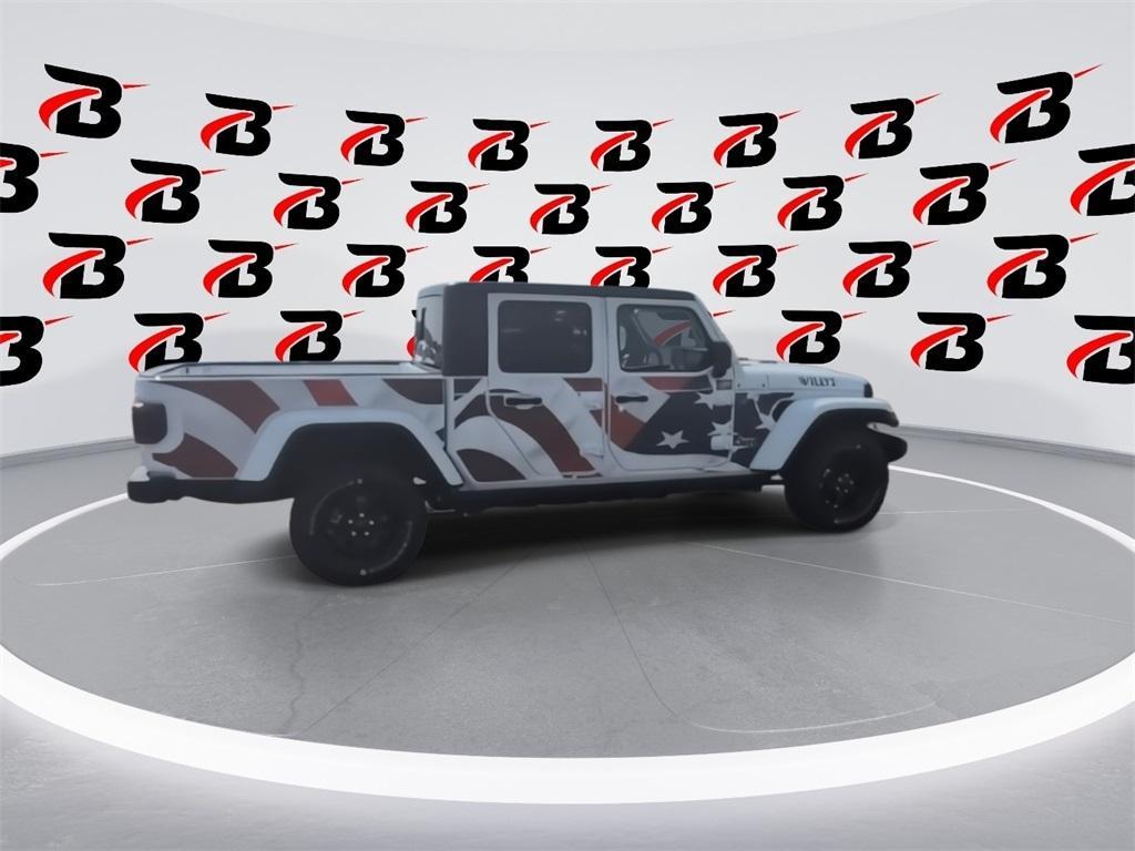new 2025 Jeep Gladiator car, priced at $43,962