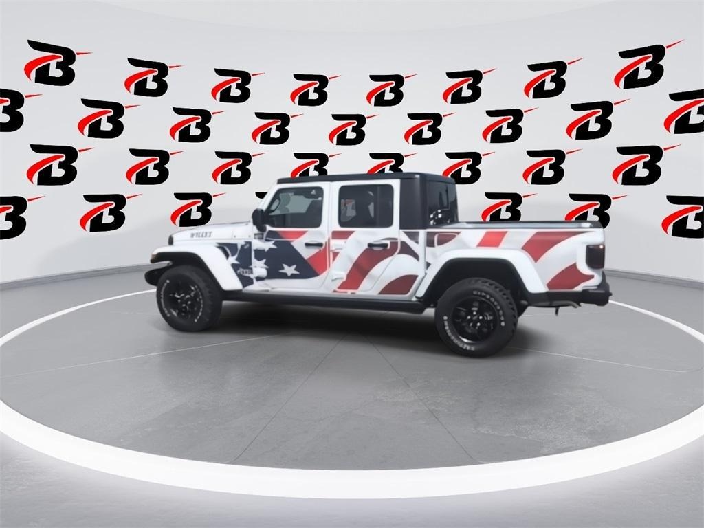 new 2025 Jeep Gladiator car, priced at $43,962