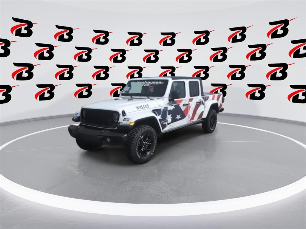 new 2025 Jeep Gladiator car, priced at $43,962
