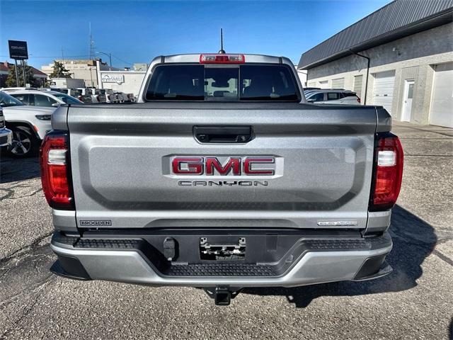 new 2024 GMC Canyon car, priced at $40,595