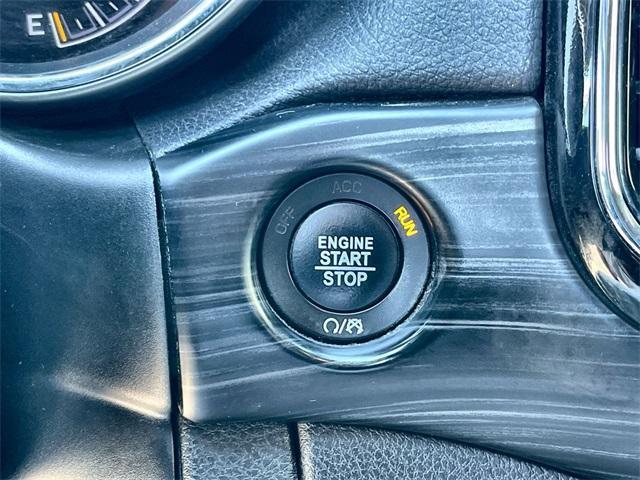 used 2020 Jeep Grand Cherokee car, priced at $23,495