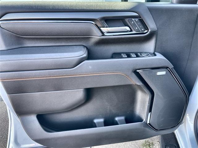 new 2025 GMC Sierra 2500 car, priced at $86,520