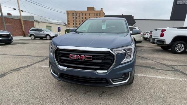 new 2024 GMC Terrain car, priced at $27,462