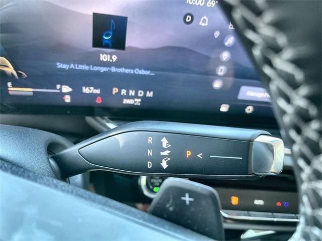 used 2024 Buick Envision car, priced at $27,495