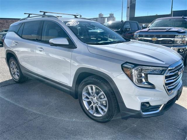 used 2022 GMC Terrain car, priced at $27,495