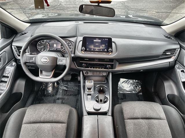 used 2025 Nissan Rogue car