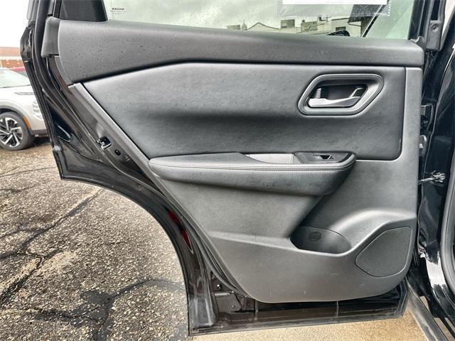 used 2025 Nissan Rogue car