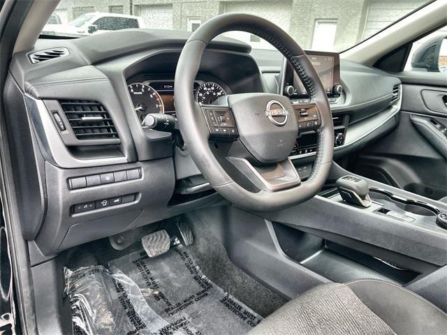 used 2025 Nissan Rogue car