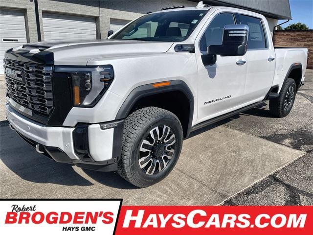 new 2025 GMC Sierra 3500 car, priced at $100,185