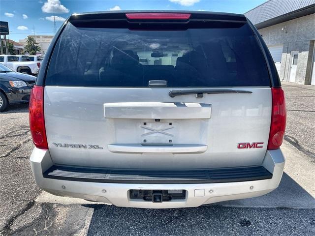 used 2014 GMC Yukon XL car, priced at $15,995