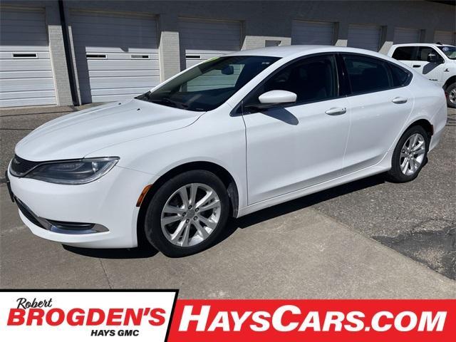 used 2016 Chrysler 200 car
