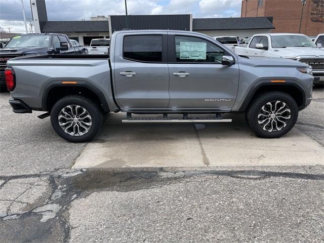 new 2025 GMC Canyon car, priced at $54,404