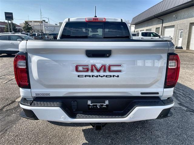 new 2024 GMC Canyon car, priced at $44,989