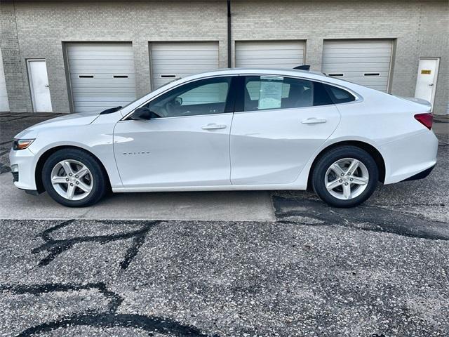 used 2022 Chevrolet Malibu car, priced at $16,128