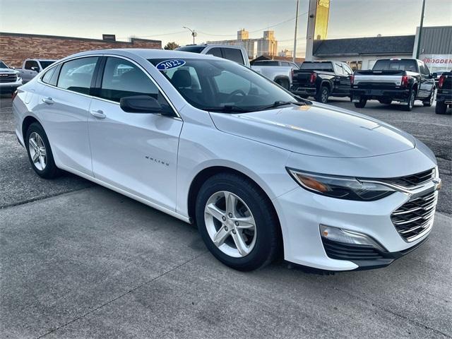 used 2022 Chevrolet Malibu car, priced at $16,128