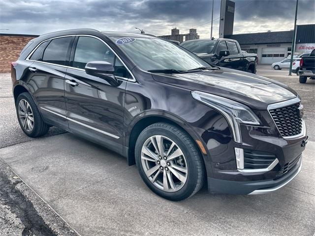 used 2021 Cadillac XT5 car, priced at $32,495