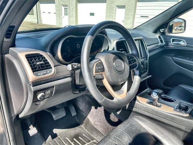 used 2015 Jeep Grand Cherokee car, priced at $15,495