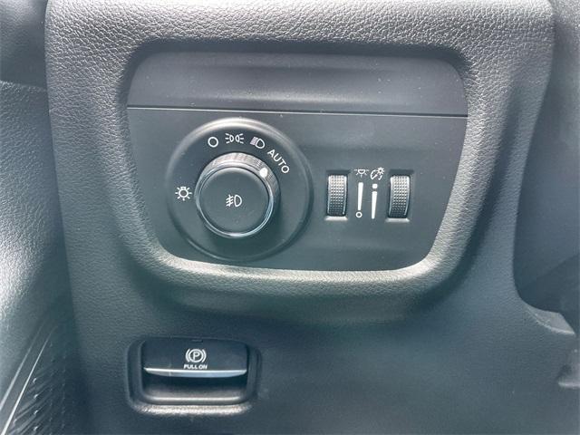 used 2023 Jeep Grand Cherokee L car, priced at $34,995