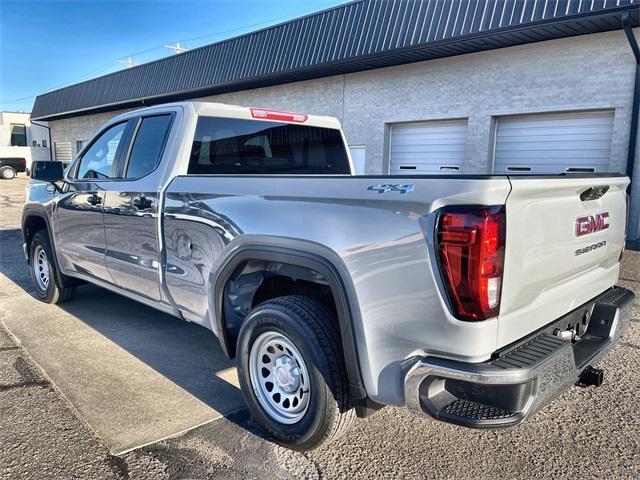 new 2025 GMC Sierra 1500 car, priced at $46,270