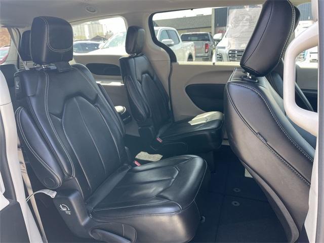 used 2023 Chrysler Pacifica car, priced at $24,995
