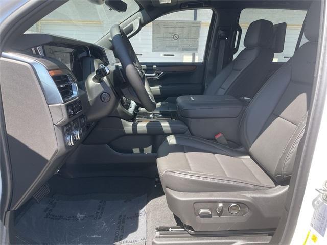 new 2025 GMC Yukon car, priced at $96,675