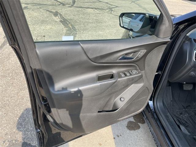 used 2022 Chevrolet Equinox car, priced at $21,495