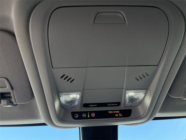 used 2022 Chevrolet Equinox car, priced at $21,495