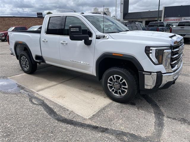 new 2025 GMC Sierra 2500 car, priced at $57,530