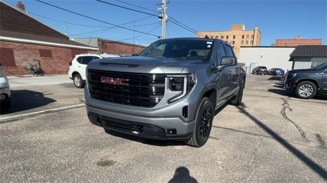 new 2024 GMC Sierra 1500 car, priced at $51,960