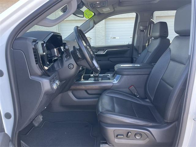 used 2022 GMC Sierra 1500 car, priced at $42,877