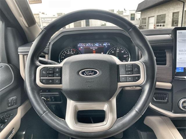 used 2024 Ford Expedition car, priced at $48,995