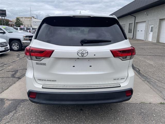 used 2017 Toyota Highlander car, priced at $24,495